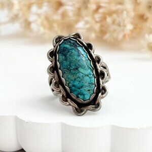 Turquoise Oval Southwest Sterling Vintage Scalloped Navajo Ring - sz 5.25